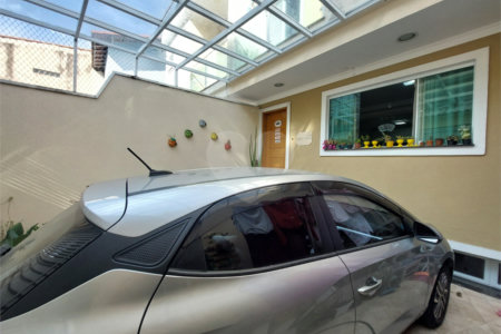 Casa à venda com 3 quartos, sendo 2 suítes,  em Jardim Lallo, São Paulo, SP