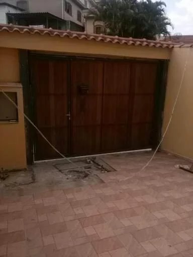 Sobrado à venda com 3 quartos, sendo 2 suítes,  em Jardim Monte Kemel, São Paulo, SP