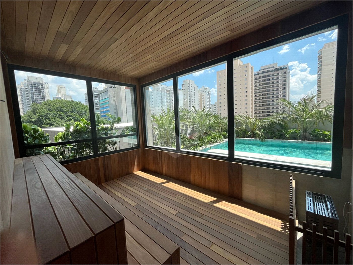 Apartamento à venda com 3 suítes em Brooklin Paulista, São Paulo, SP