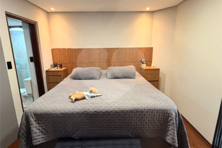 Apartamento à venda com 3 quartos, sendo 1 suíte,  em Vila Paulicéia, São Paulo, SP