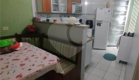 Sobrado à venda com 3 quartos em Jardim Nazareth, São Paulo, SP