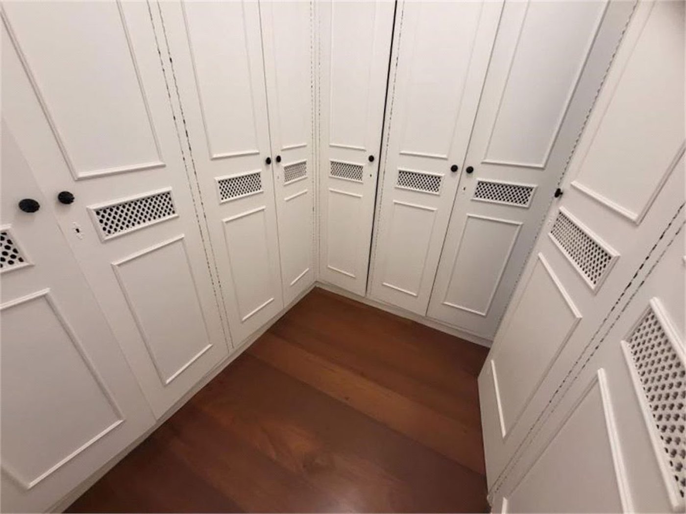 Apartamento Residencial à venda, Gonzaga, Santos - AP1919.