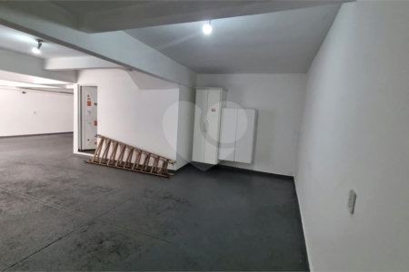 Casa à venda com 3 quartos, sendo 1 suíte,  no condomínio Residencial Villagio, São Paulo - SP