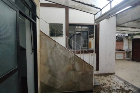 Sobrado à venda com 5 quartos, sendo 3 suítes, em Cidade Monções, São Paulo, SP
