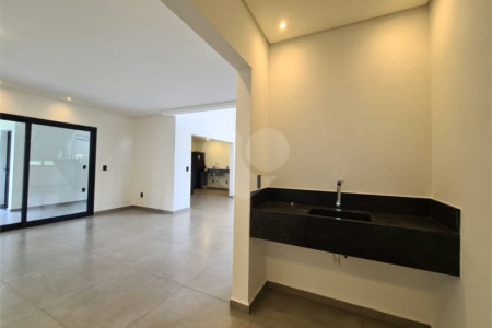 Casa em condomínio à venda com 3 suítes em Vila Santista, Atibaia, SP