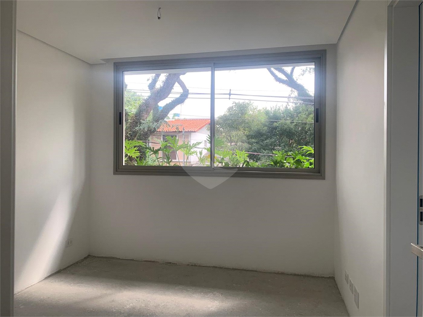 Apartamento à venda com 2 suítes em Vila Madalena, São Paulo, SP