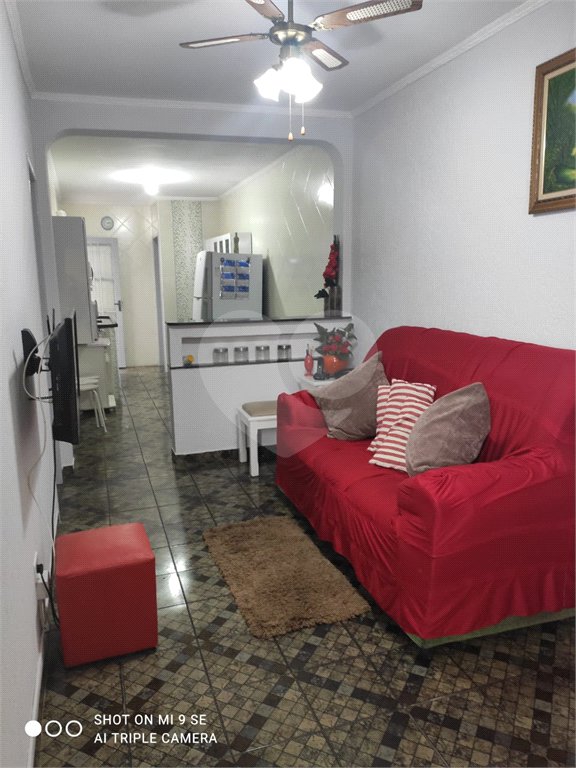 Sobrado à venda com 1 suíte em Jardim Luciana, Itaquaquecetuba, SP