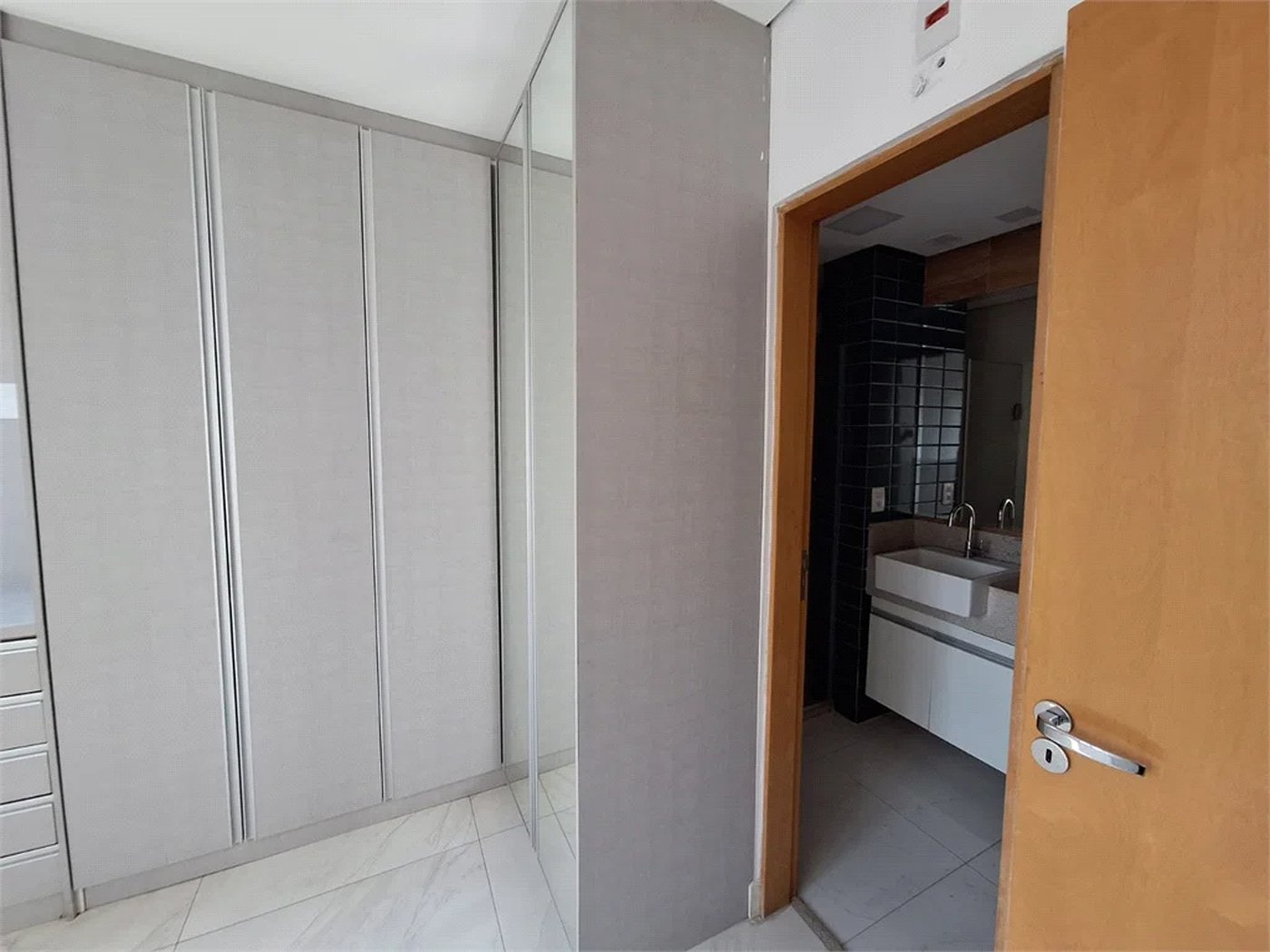 Apartamento à venda com 1 quarto em Jardim das Acácias, São Paulo, SP