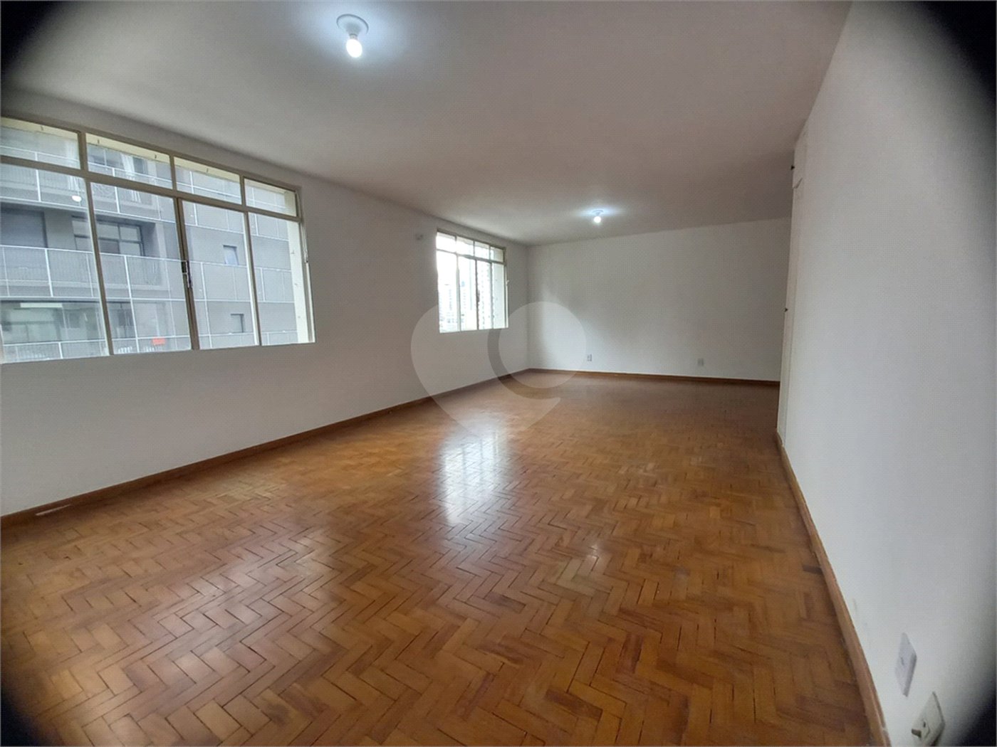 Apartamento à venda com 3 quartos, sendo 1 suíte, em Pinheiros, São Paulo, SP