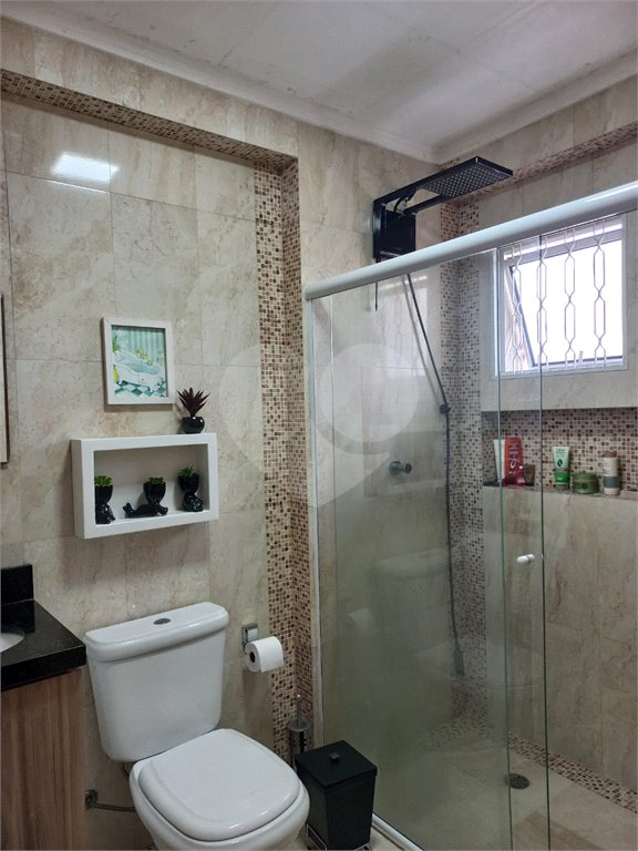 Sobrado à venda com 3 quartos, sendo 1 suíte,  em Vila Mazzei, São Paulo, SP
