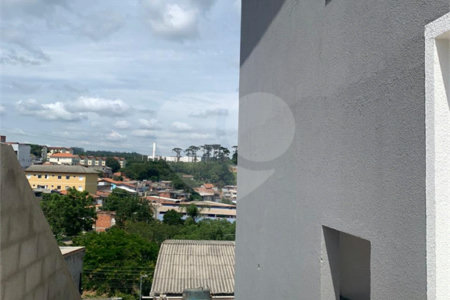 Sobrado à venda com 2 quartos em Jardim São Miguel, Cotia, SP