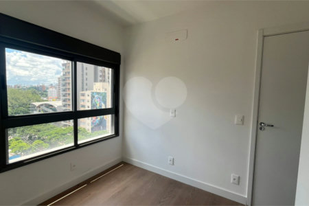 Apartamento à venda com 2 suítes em Pinheiros, São Paulo, SP