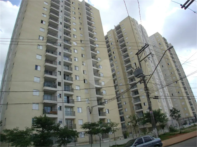 Apartamento à venda com 3 quartos, sendo 1 suíte,  em Vila Guilherme, São Paulo, SP