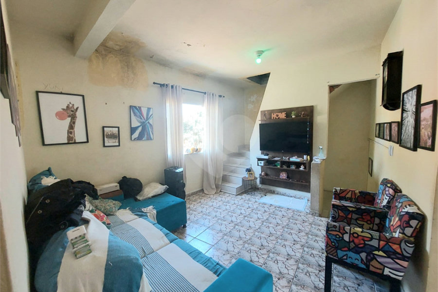 Sobrado à venda com 4 quartos em Vila Clarice, São Paulo, SP