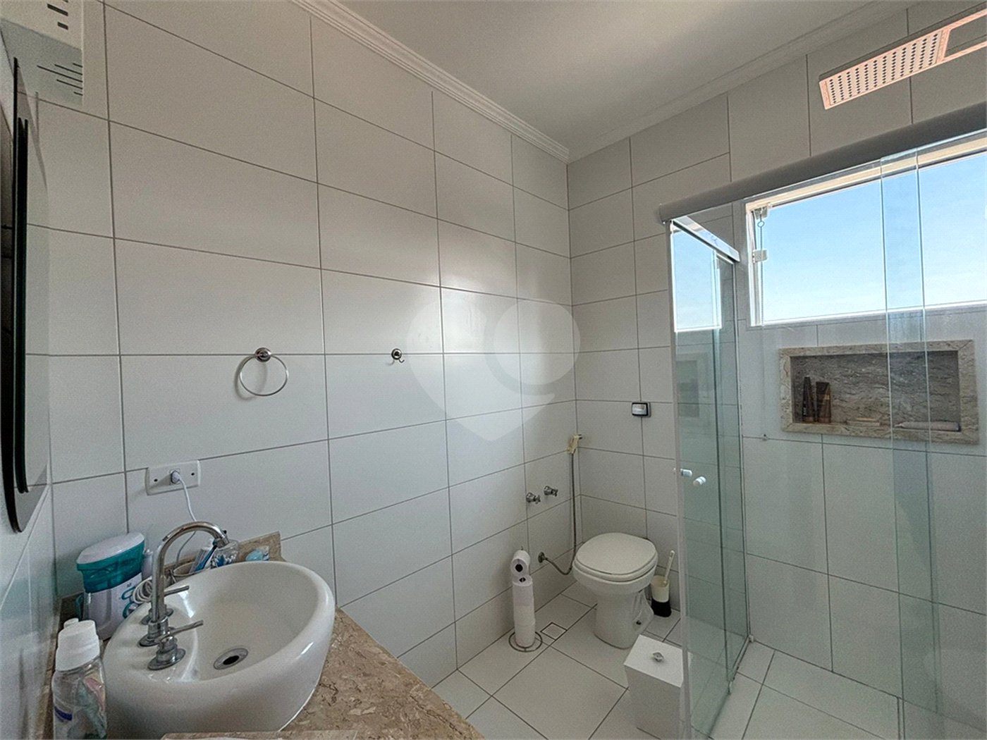 Casa à venda com 3 quartos, sendo 1 suíte, em Jardim Paulista, Atibaia, SP