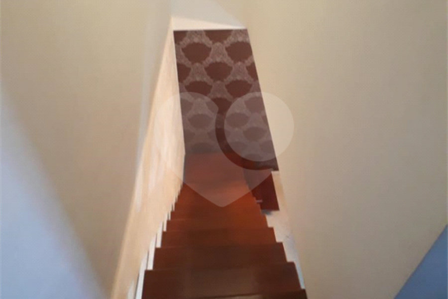 Casa Térrea à venda com 6 quartos, sendo 2 suítes, em Limão, São Paulo, SP