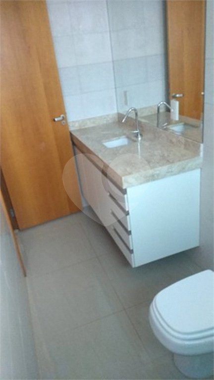 Casa térrea no Condomínio Residencial San Marco- Ilha Liesina.