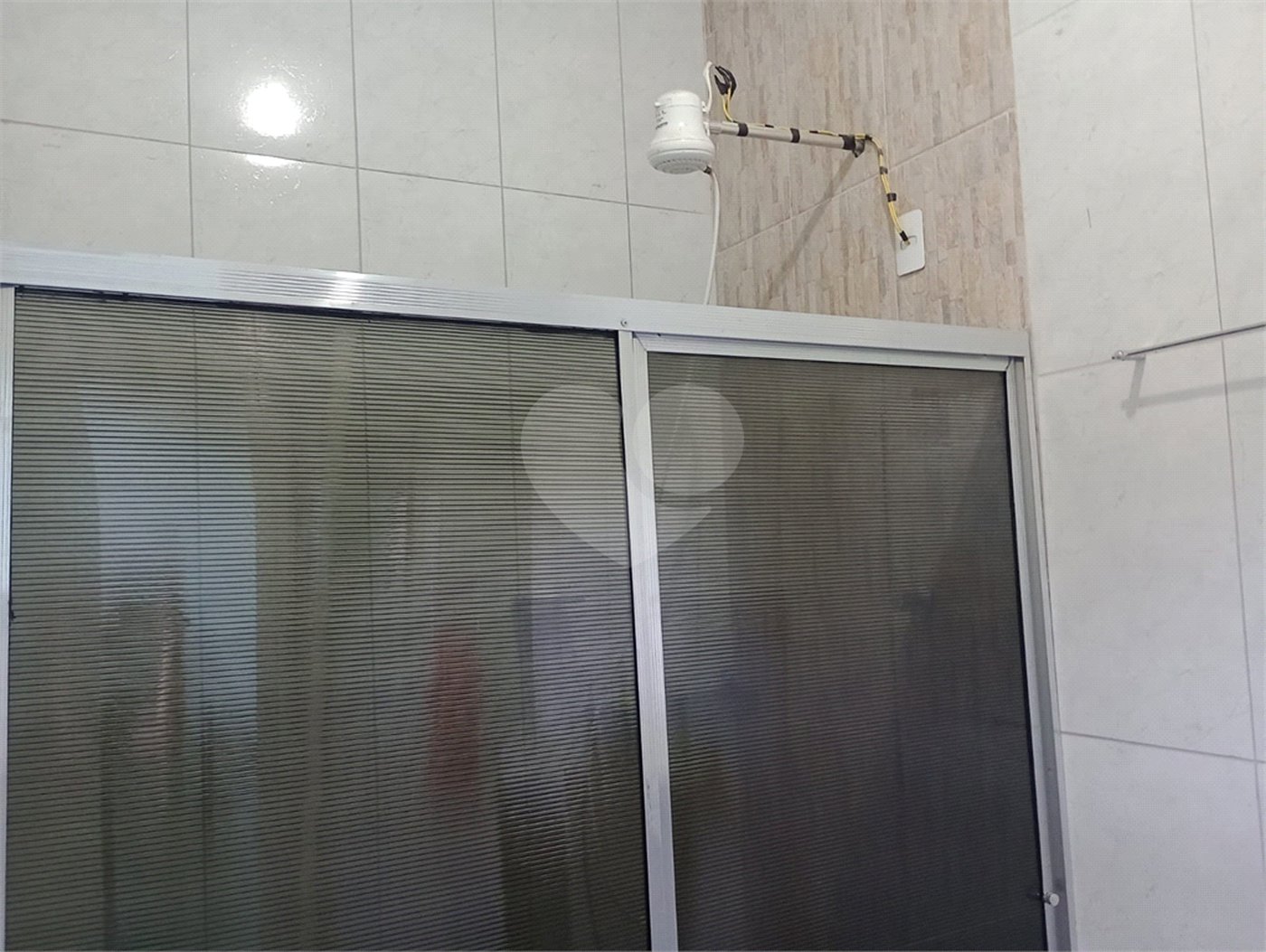 Chácara à venda com 5 quartos, sendo 1 suíte, em Jardim Marabá, Itapetininga, SP
