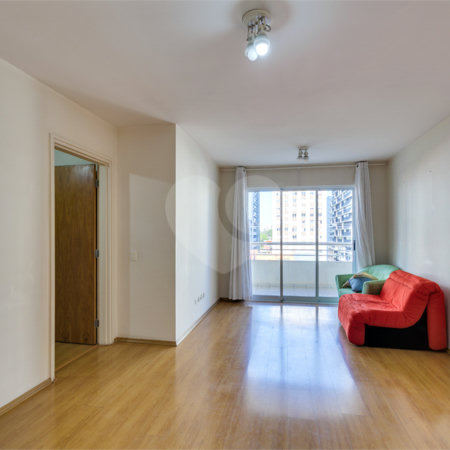 Apartamento à venda com 3 quartos, sendo 1 suíte, em Chácara Santo Antônio (zona Sul), São Paulo, SP