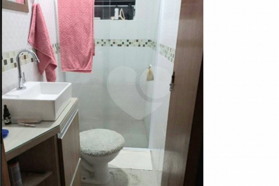 Sobrado à venda com 4 quartos, sendo 1 suíte,  no Brasilândia, São Paulo, SP