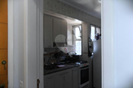 Apartamento à venda com 2 quartos, sendo 1 suíte,  em Liberdade, São Paulo, SP