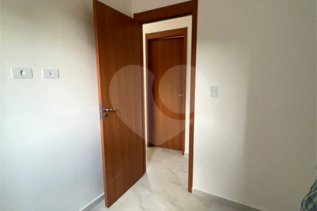 Casa à venda com 2 quartos no condomínio Capigai, São Paulo - SP