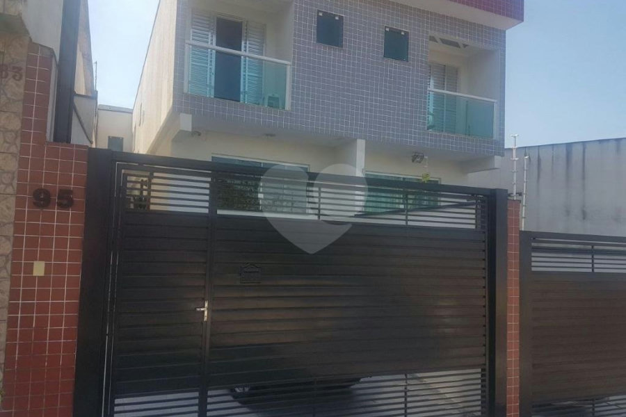 Sobrado à venda com 3 suítes em Pirituba, São Paulo, SP
