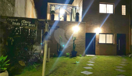 Casa à venda com 5 quartos, sendo 3 suítes,  em Jardim dos Pinheiros, Atibaia, SP