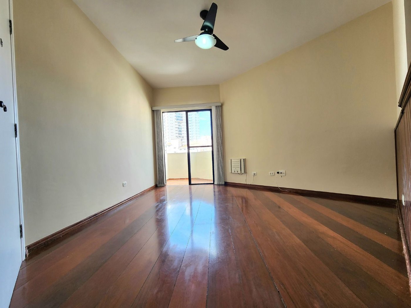 Apartamento para alugar, 47 m² por R$ 3.790,00/mês - José Menino - Santos/SP