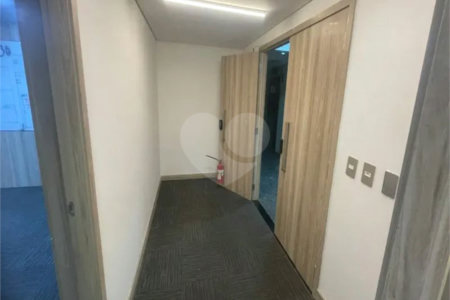 Sala para alugar em Alto da Boa Vista, São Paulo, SP