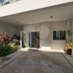 Apartamento à venda com 2 suítes em Vila Anastácio, São Paulo, SP
