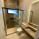 Casa à venda com 3 quartos, sendo 1 suíte, no condomínio Lagos D´icaraí, Salto - SP