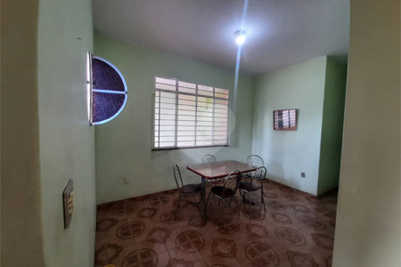 Casa à venda com 3 quartos, sendo 1 suíte, em Campo Grande, Rio de Janeiro, RJ