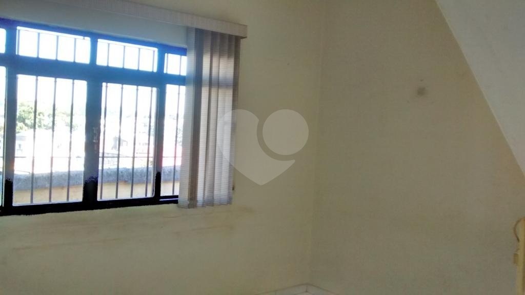 Sobrado à venda com 3 quartos, sendo 1 suíte, em Tremembé, São Paulo, SP