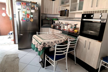 Sobrado à venda com 3 suítes em Vila Nivi, São Paulo, SP