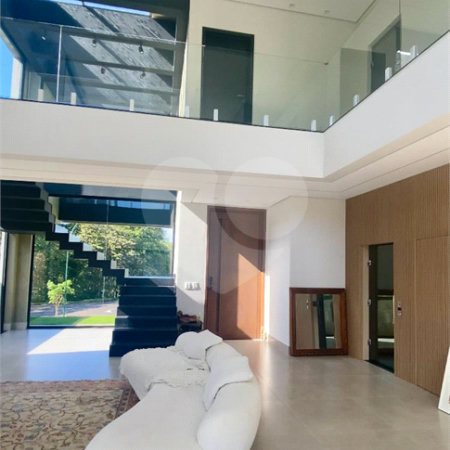 Casa à venda com 3 suítes no condomínio Reserva do Itamaracá, Valinhos - SP
