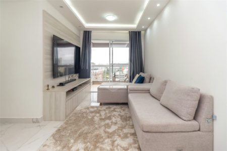 Apartamento à venda com 3 quartos, sendo 1 suíte, em Chácara Santo Antônio, São Paulo, SP