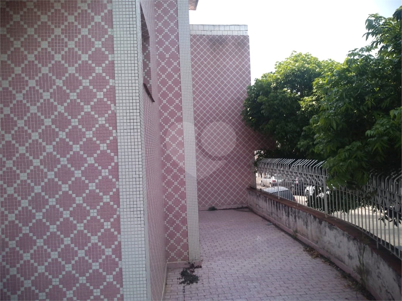 Sobrado à venda com 3 quartos em Vila Nivi, São Paulo, SP