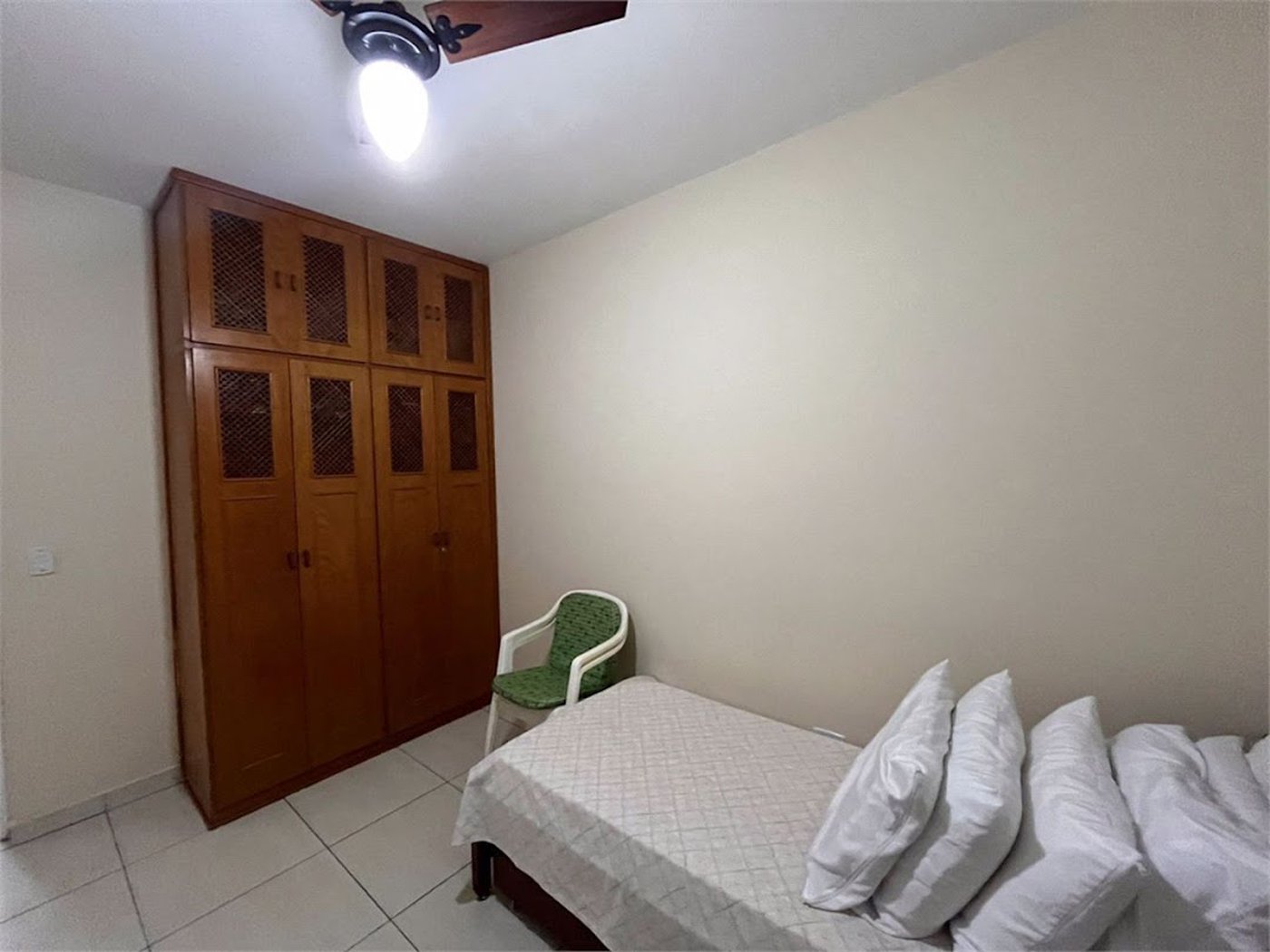 Apartamento à venda, 93 m² por R$ 350.000,00 - Enseada - Guarujá/SP