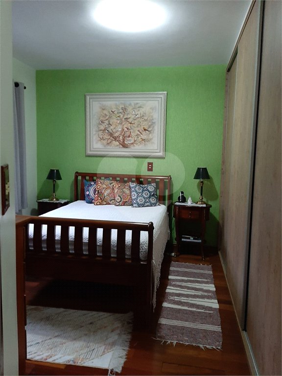 Casa Térrea à venda com 3 quartos, sendo 1 suíte, em Vila Lavínia, Mogi das Cruzes, SP