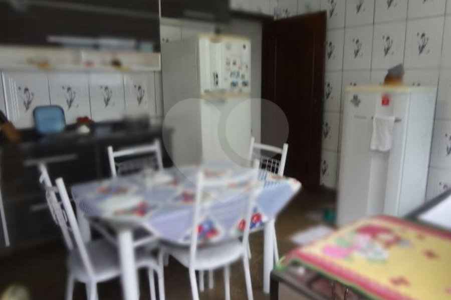 Sobrado à venda com 4 quartos, sendo 2 suítes, em Limão, São Paulo, SP