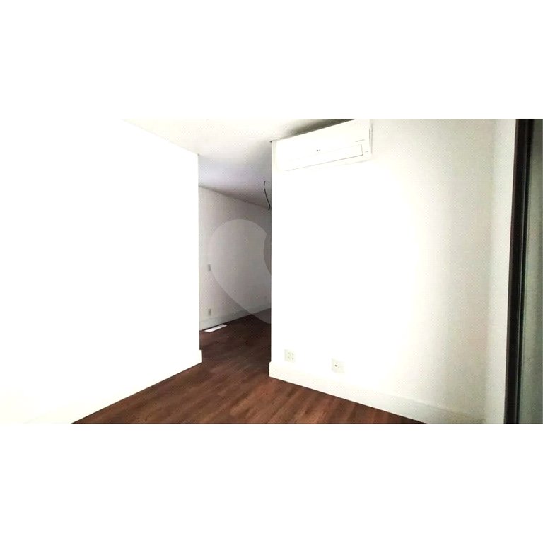 Apartamento à venda com 3 quartos, sendo 1 suíte, em Paraíso, São Paulo, SP