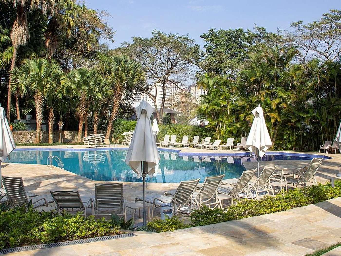 Apartamento à venda com 3 quartos, sendo 2 suítes, em Alto da Boa Vista, São Paulo, SP