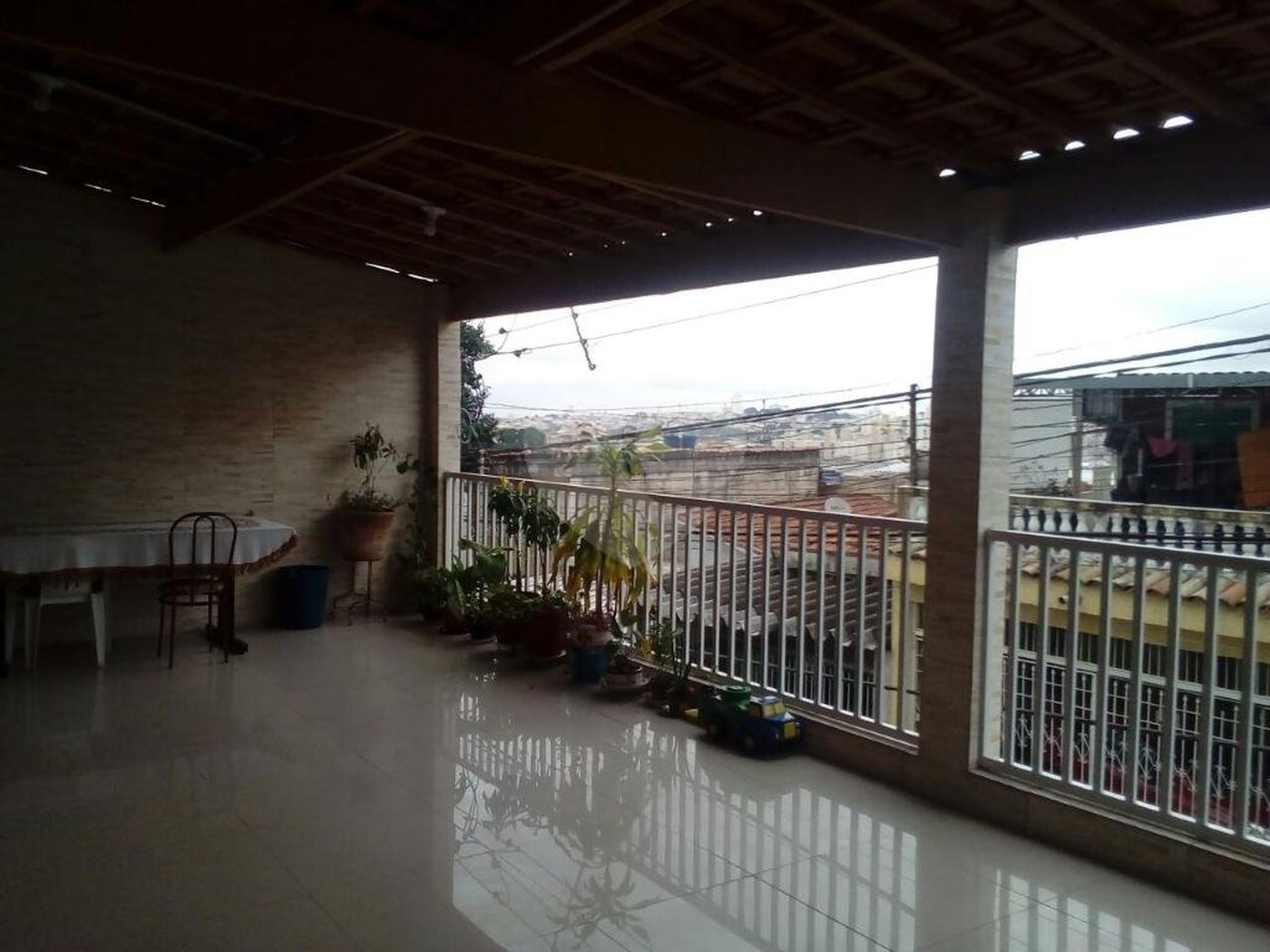 Sobrado à venda com 3 quartos, sendo 1 suíte, em Tremembé, São Paulo, SP