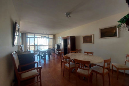 Apartamento Residencial à venda, Pitangueiras, Guarujá - AP1677.