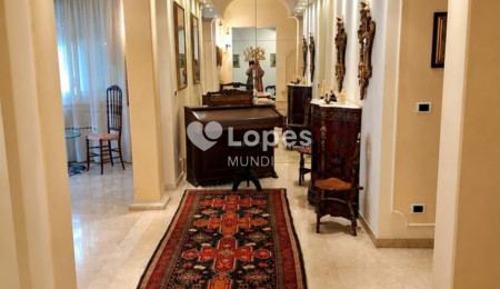 Casa à venda em Montecatini Terme, Toscana, Itália – 480 m² e terreno de 10.000 m²