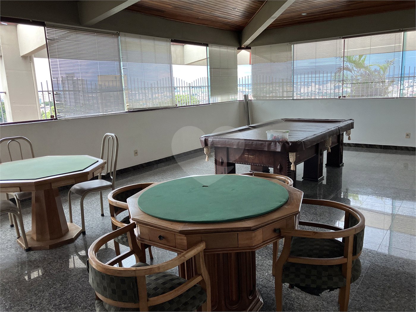 Apartamento à venda com 3 quartos, sendo 1 suíte, em Vila Trujillo, Sorocaba, SP