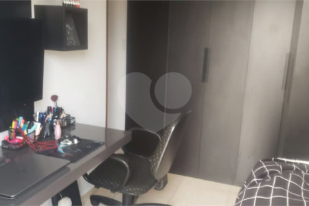 Casa à venda com 2 suítes no condomínio Residencial Bonanza I, Bom Jesus dos Perdões - SP