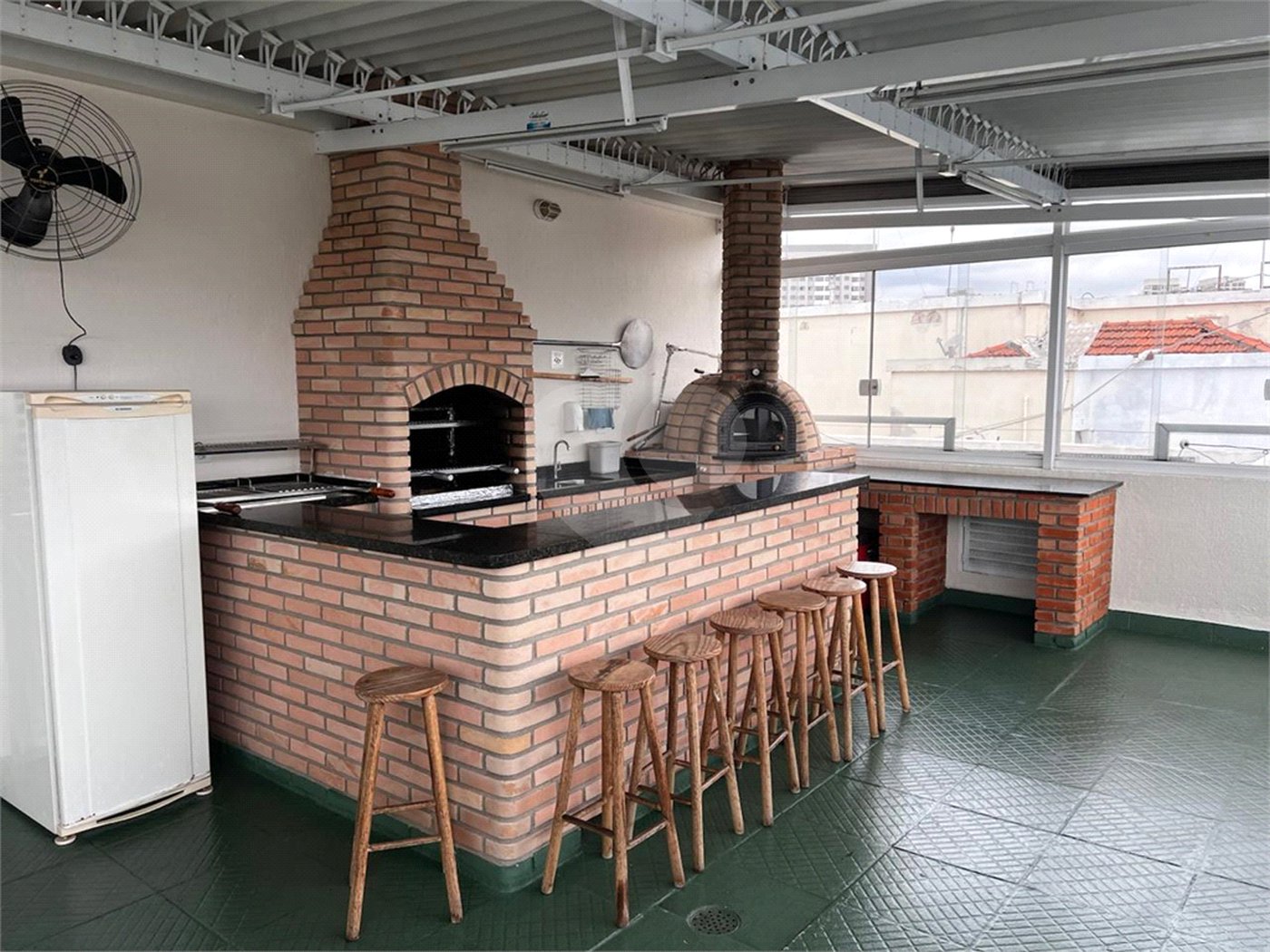Apartamento à venda com 3 quartos, sendo 1 suíte, em Água Branca, São Paulo, SP