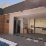 Casa à venda com 3 quartos, sendo 1 suíte, no condomínio Grand Park, Rio de Janeiro - RJ